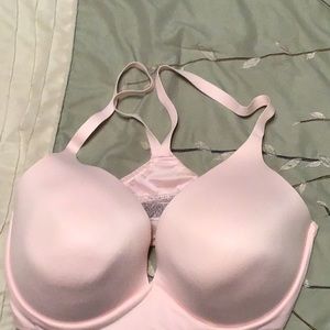 VS Pink Bra 38DD Lightly Lined